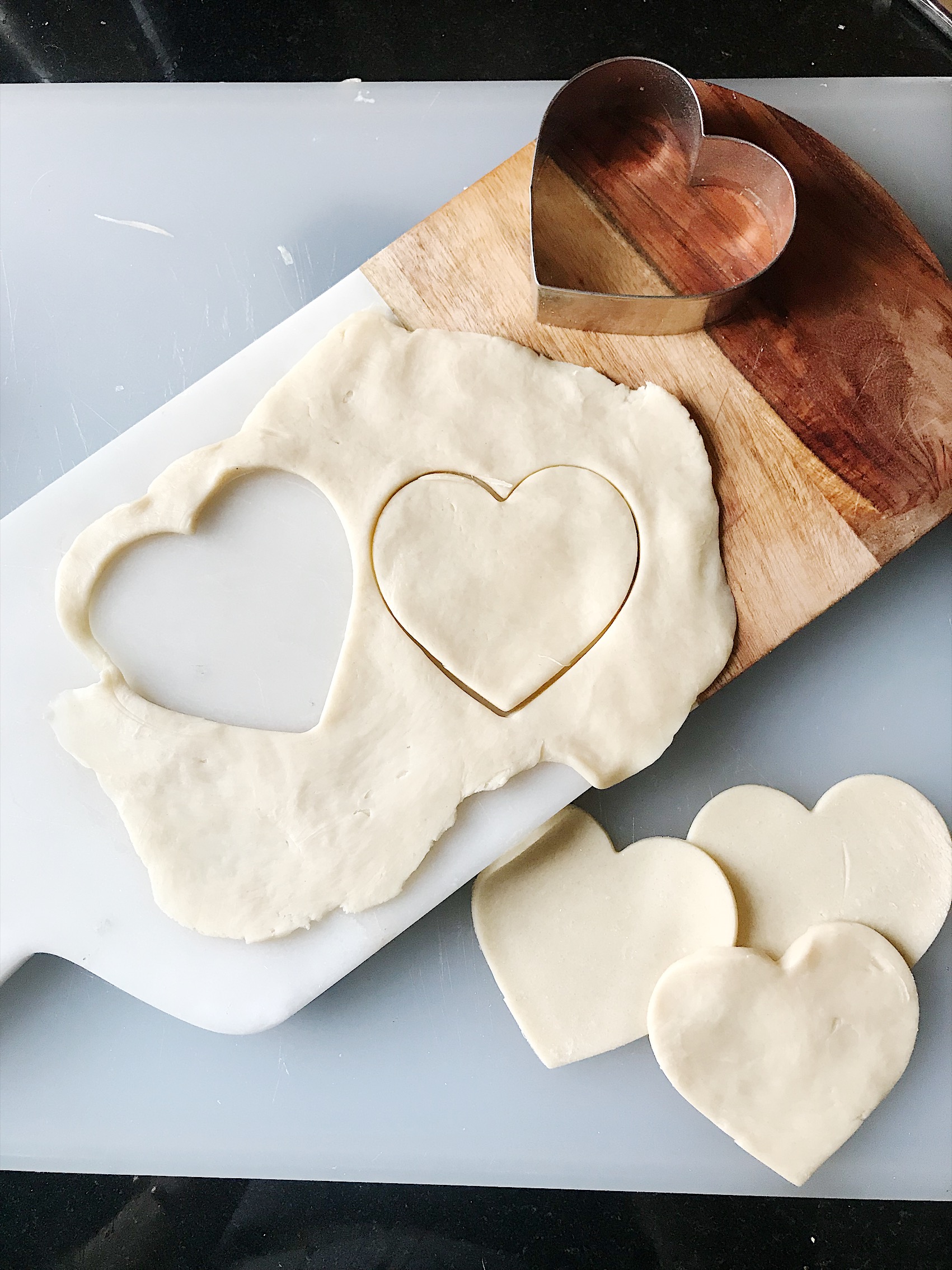 4BA339BA-0C60-4904-9D72-256AE0A8BE2F